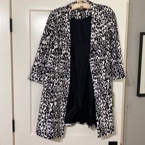 Estelle and Finn Animal print Swing coat  NWT